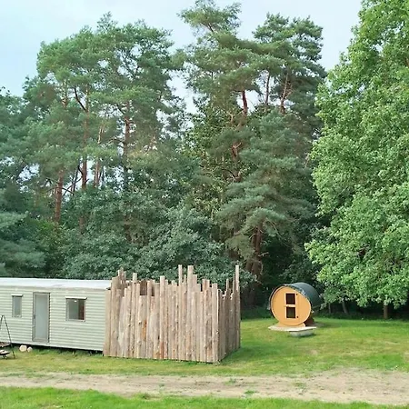 Mobil House Auf Tierschutz Landhof Inmitten Der Bei Luebeck *